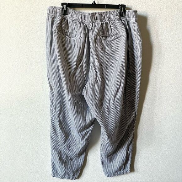 Old Navy Pinstriped Minimalist Linen Cropped Pull On Elastic Waist Trousers 2X - Picture 6 of 8